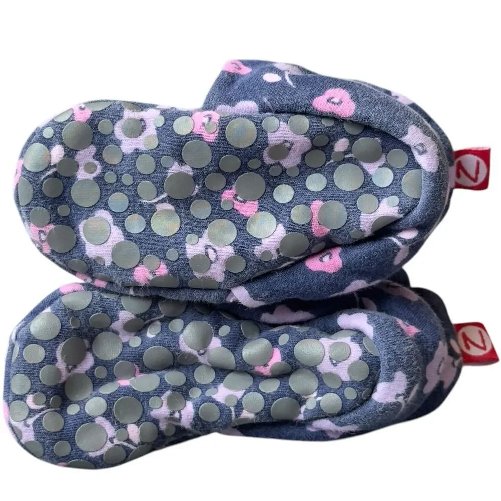 Zutano Baby Girls Organic Cotton Floral Soft Sole Gripper Booties. 12 Months.